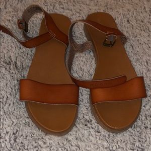Brown strap sandals